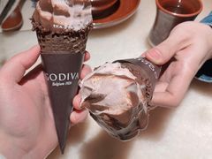 紫薯红豆巧克力味冰淇淋-GODIVA(美罗城店)