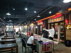 大堂-食上东新街美食街区(民乐新都会店)