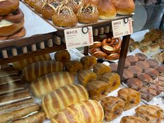 -CARINO BAKERY&CAFE(人广来福士店)