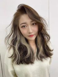 -V8潮牌·接发烫染连锁