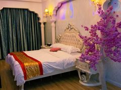 -天使恋人主题酒店(深圳翻身路店)