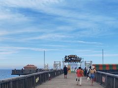 -北戴河碧螺塔海上酒吧公园