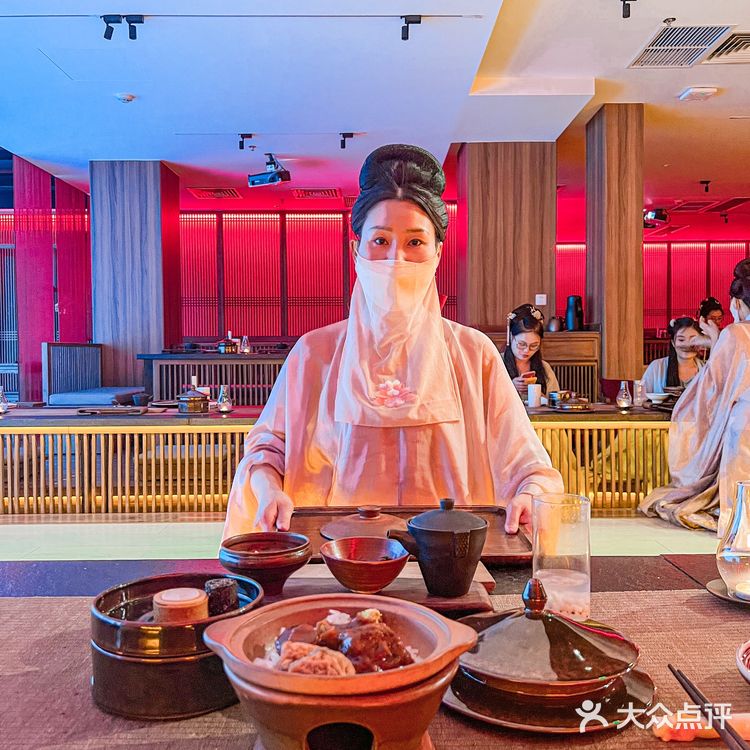 北京探店｜来前门感受一场夏季宫宴的饕餮之旅