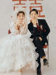 -金夫人婚纱摄影