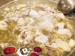 -一席地·本地鸡窝·杭帮鸡火锅(萧山银隆百货店)