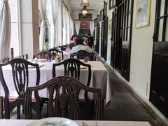 靠窗位-上海老站(徐家汇店)