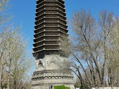-玲珑塔公园