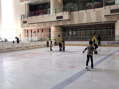 -冰纷万象滑冰场(二七万象城店)