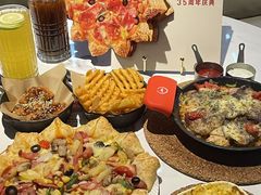 -必胜客餐厅(昆百大泰业城店)
