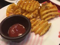 -Mr.Pizza米斯特比萨(盐城聚龙湖店)