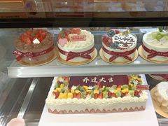 -花花卷卷·鲜食蛋糕(静安久光百货店)