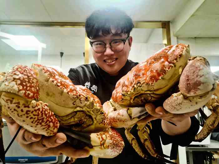 忍不住过来赶紧70几个解解馋 跟着导航来了 就是在新隆嘉里的一个
