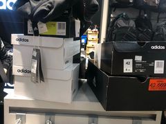 -阿迪达斯(八方汇精品优惠店)