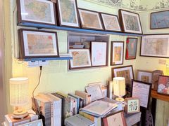 -邊城書店
