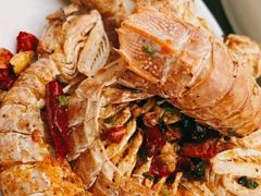 -四川小胡子海鲜(丁村万人海鲜广场店)