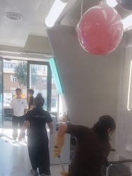 -Z.X HAIR SALON张新美业