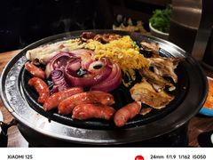 -明洞阿姨·韩式酱蟹烤肉·创意料理(三元桥店)