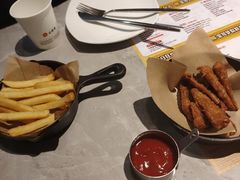 -必胜客(上海新南方商城PH店)