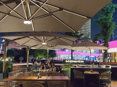 露天位-MONICH牛排融合餐厅(和义大道购物中心店)