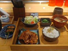 -一豚轩·烧鸟·豚骨拉面(五四路店)