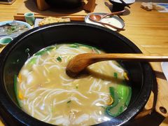 -勺子米线·云南传统小吃市集(四方街店)