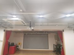 -瑞丁熊原版阅读(大华校区)