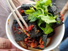 -黑色经典臭豆腐·湖南特产(坡子街店)