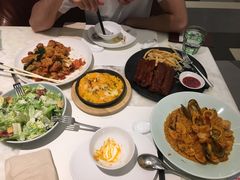 -港丽餐厅(高德置地店)