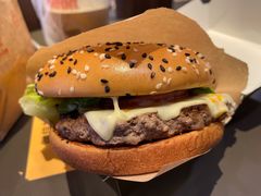金尊肉酱安格斯厚汉堡-麦当劳(城西银泰店)