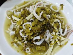 咸菜鱿鱼-红灯笼龙凤饭店(宁波老字号店)