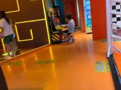 -不可思议减压馆·解压博物馆·摔碗发泄·团建定制