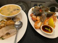 -圣丰索菲特·2 On 988 Café 自助餐厅