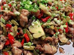 -廖哥泡椒兔(峨眉店)