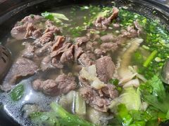 混烫汤锅-乐山食古香跷脚牛肉