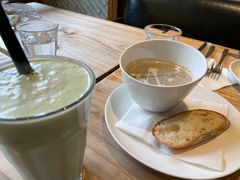 招牌奶油蘑菇汤-UPPER KITCHEN(延安路店)
