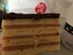 -哈氏·上海哈尔滨食品厂(五角场万达广场店)