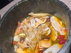 -野·大山里野生菌石锅土鸡(益田假日店)