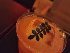 -Mx.cocktail bar