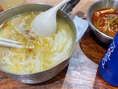 -小满手工粉(上海新世界城店)
