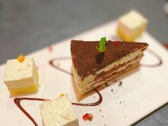 -YUE·6·西式融合餐厅(外滩六号店)