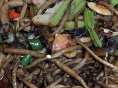-人民公社铁锅炖·东北菜(卫国道店)