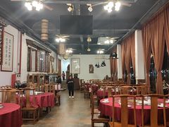 -东馆和天下特色餐饮(工农店)