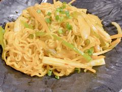 辛拉面-白玉·朝鲜族烤串(南山店)
