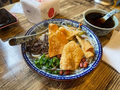 -柳石居柳州螺蛳粉(万达店)