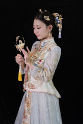 -拉瑞娜LaReine婚纱礼服高级定制