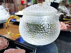 -果松木炭酸菜铜火锅·外婆参鸡汤