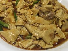 -老码头黑皮肘子锅包肉(文政街店)