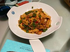 -佬麻雀·剁椒鱼头(京基KK One店)