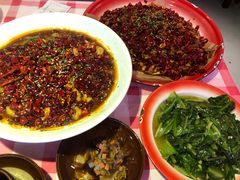 -思博半步颠小酒馆(梦时代店)