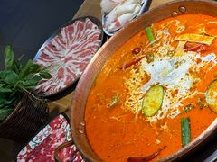 -洱火云南酸菜牛肉火锅(石景山当代商城店)